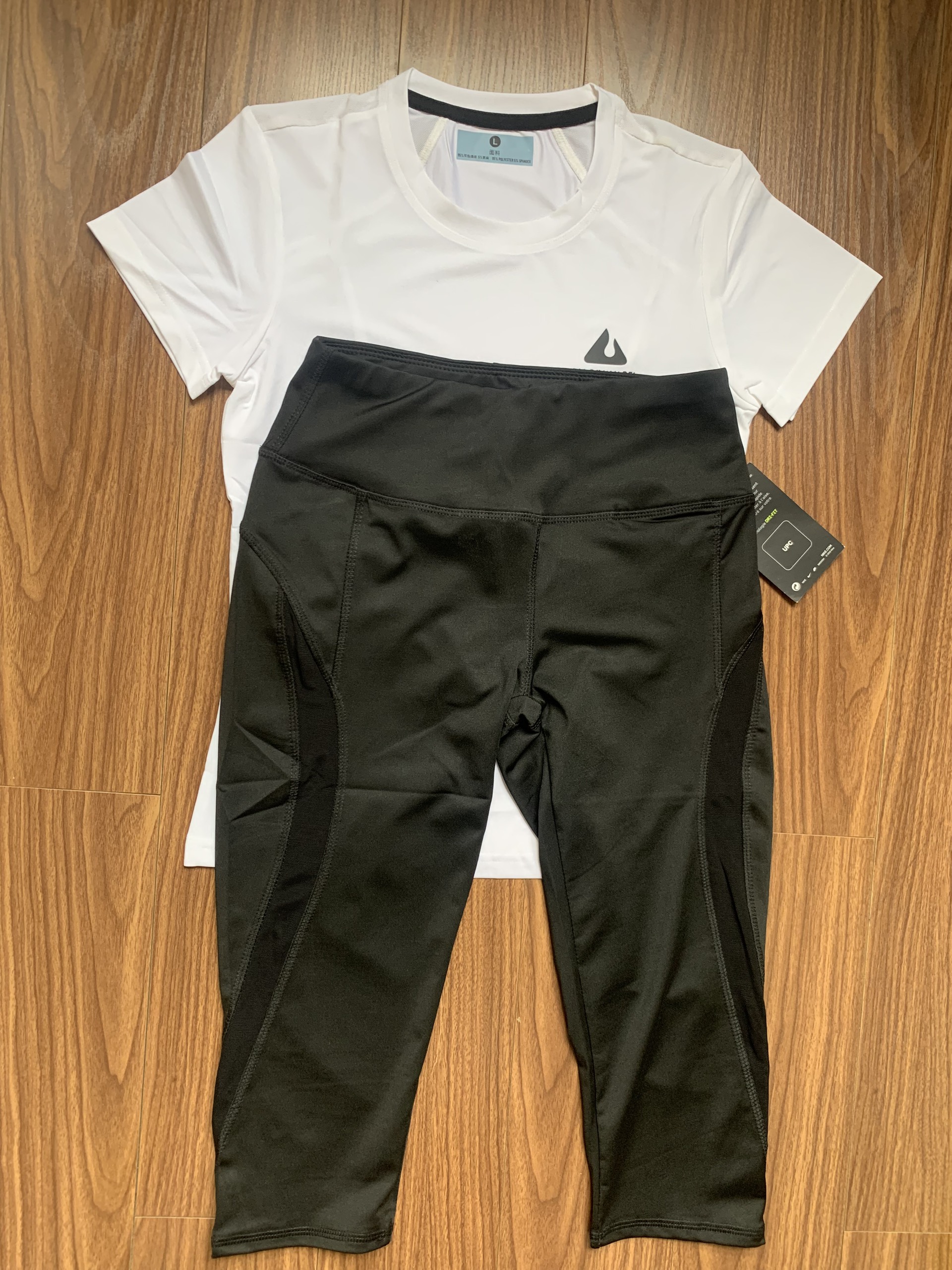 SET ĐỒ NỮ GỒM QUẦN LEGGING LỬNG VÀ ÁO THUN NỮ NGẮN TAY ĐA NĂNG