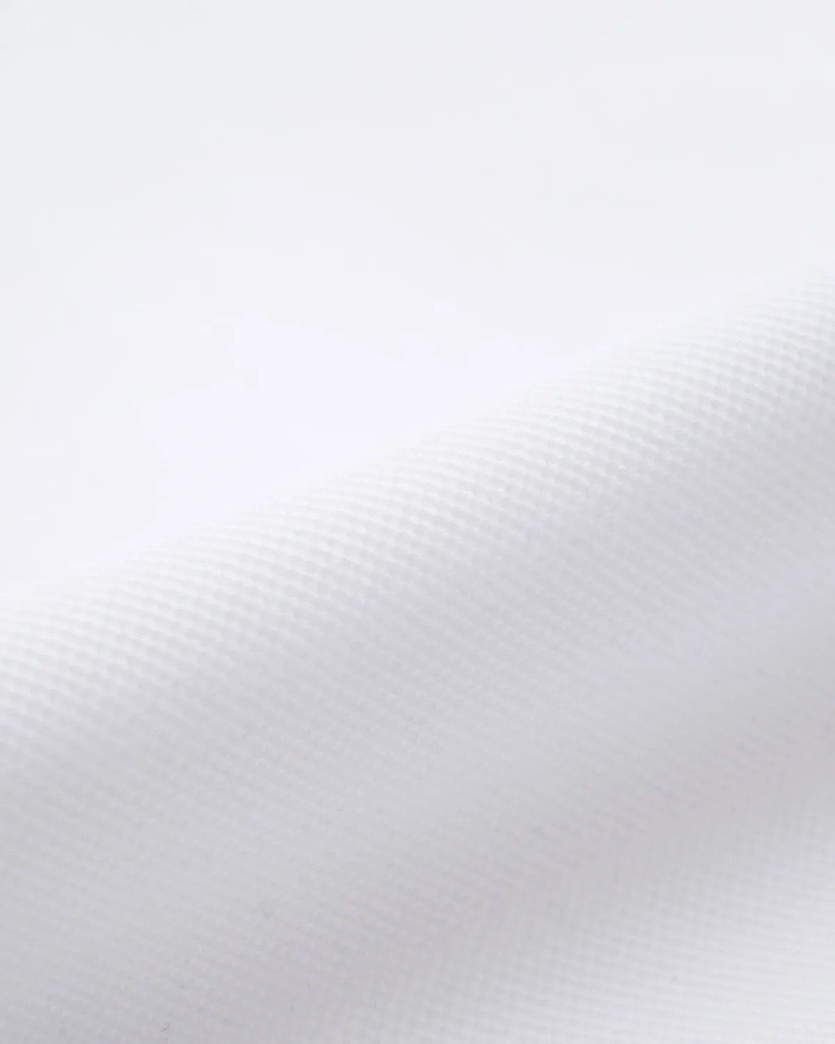 Áo polo nam màu Trắng / Đen cơ bản phối cổ vải dày dặn mềm mịn . Form Fitted - ROUTINE 10F24POL029R2 | ROUTINE CÀ MAU