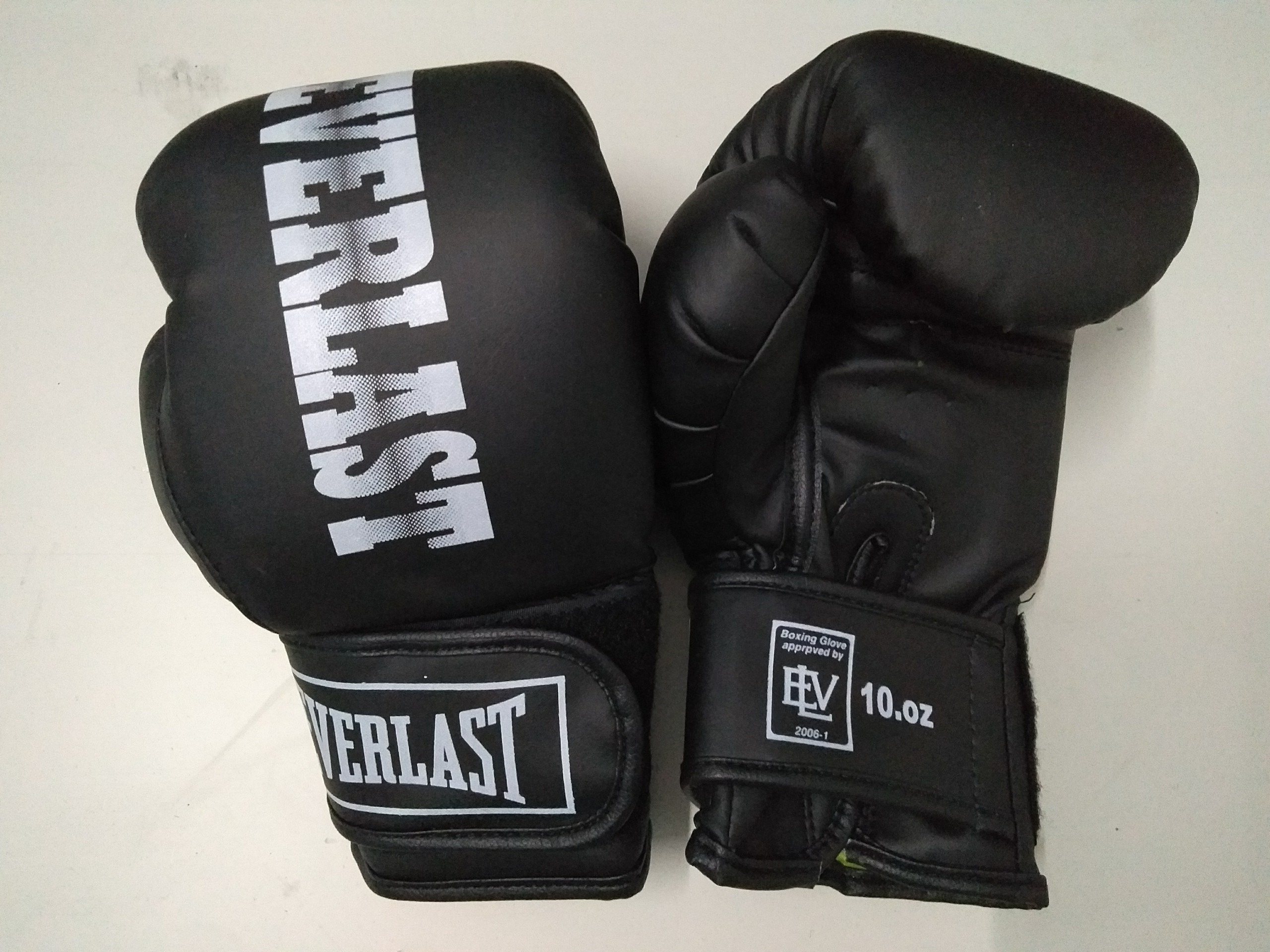 Găng Boxing Giá Sỉ