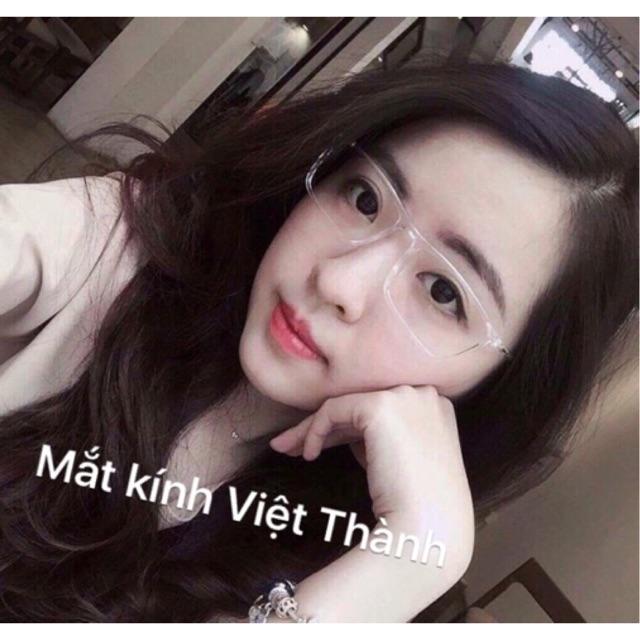 Gọng kính vuông trong suốt vuông nhỏ có tròng