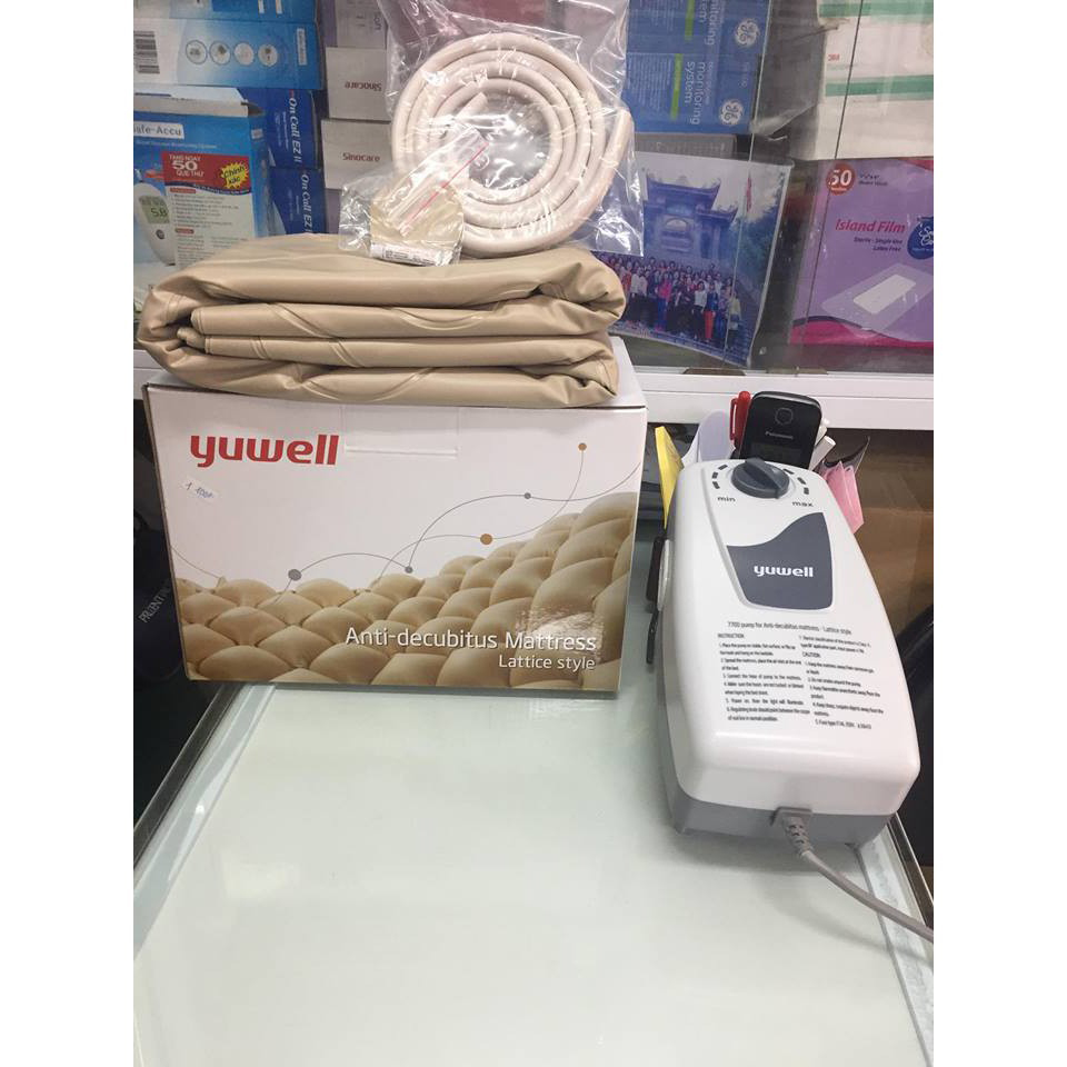 Đệm hơi chống lở loét Yuwell Lattice - Hỗ trợ cho người già, người bệnh nằm liệt giường