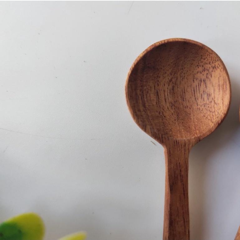 Thìa Gia Vị Miệng Tròn Gỗ Keo