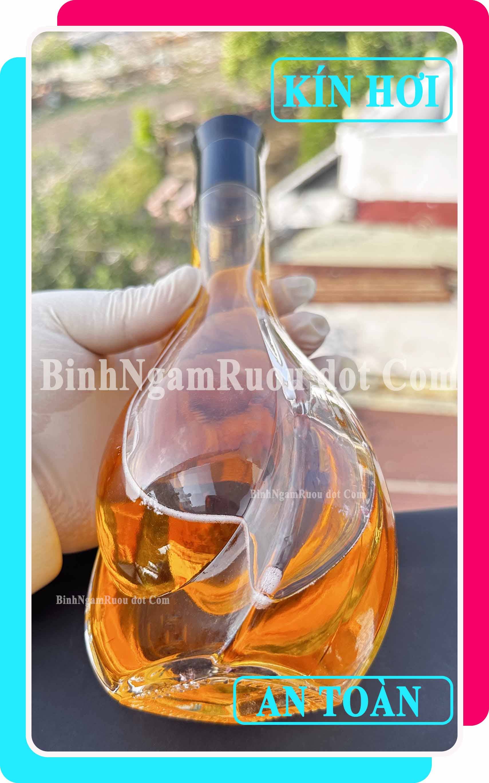 C33 Chai Đựng Rượu Thủy Tinh Dáng Giọt Nước 500ml - Đẹp Cao Cấp - Nắp Kín Thủy Tinh Trong - Tặng Biếu Sang Trọng
