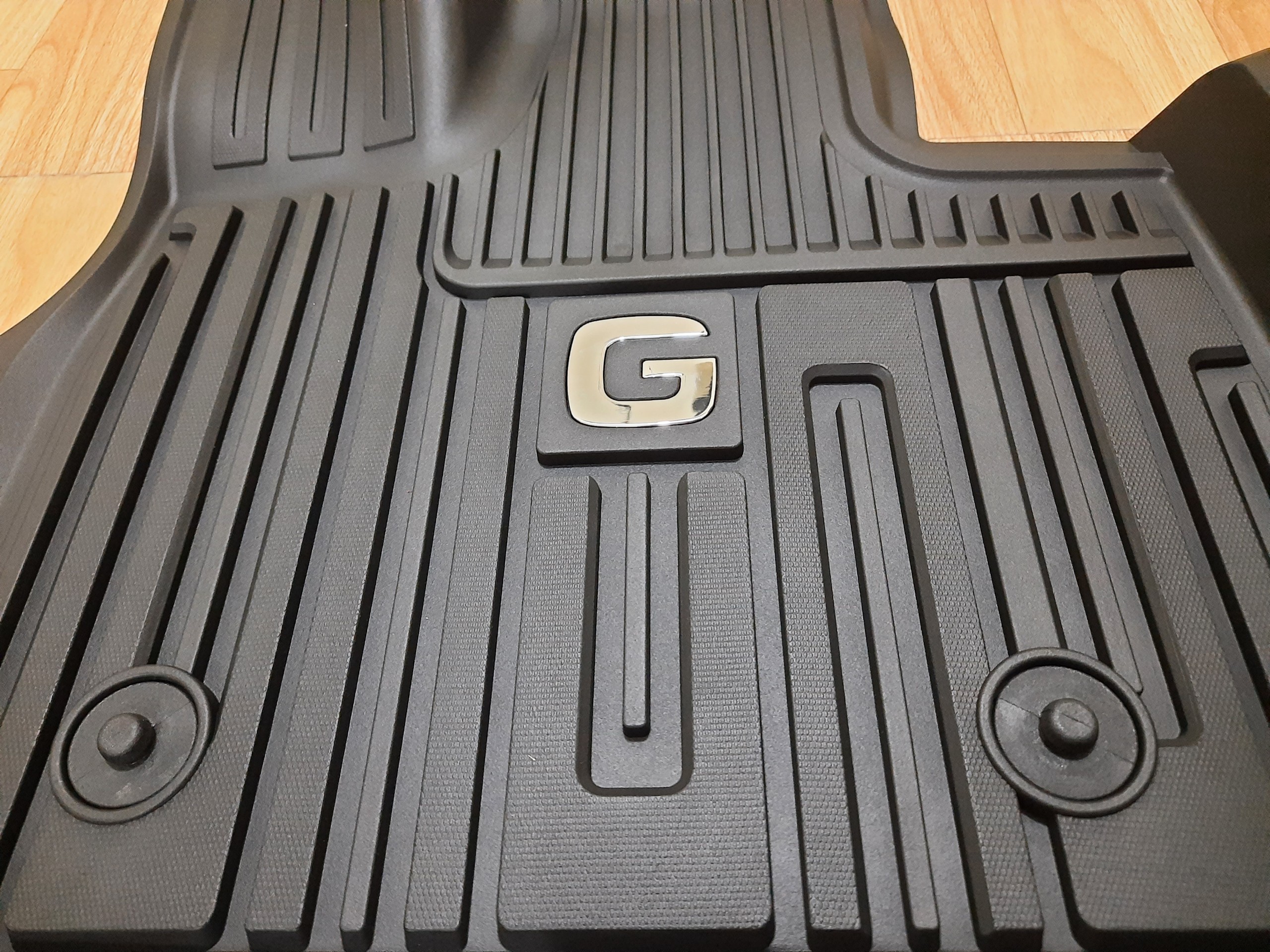 Thảm lót sàn dành cho xe ô tô Mercedes G Nhãn hiệu Macsim 3W chất liệu nhựa TPE đúc khuôn cao cấp - màu đen