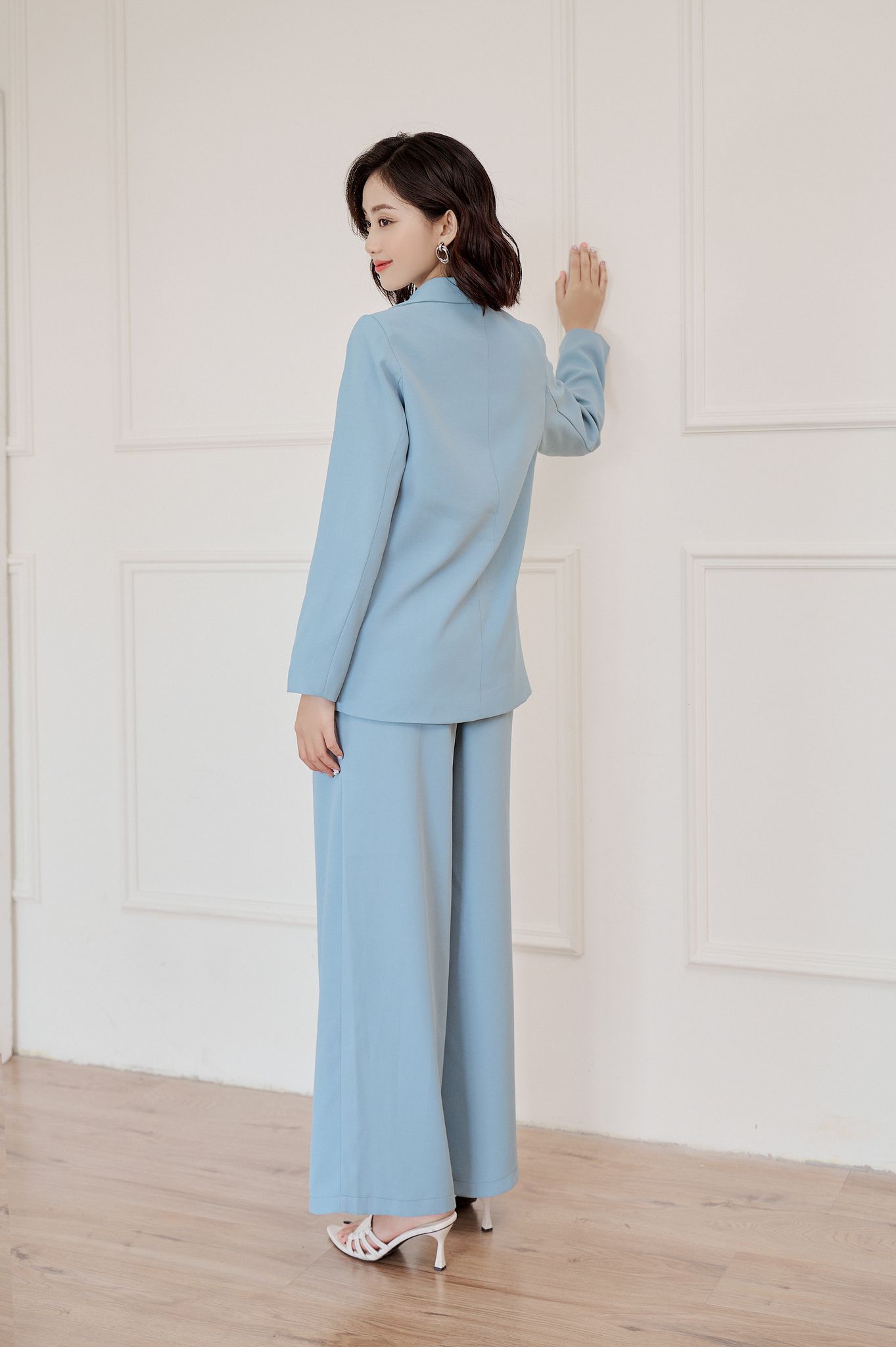 OLV - Quần Basic Trousers in Stone