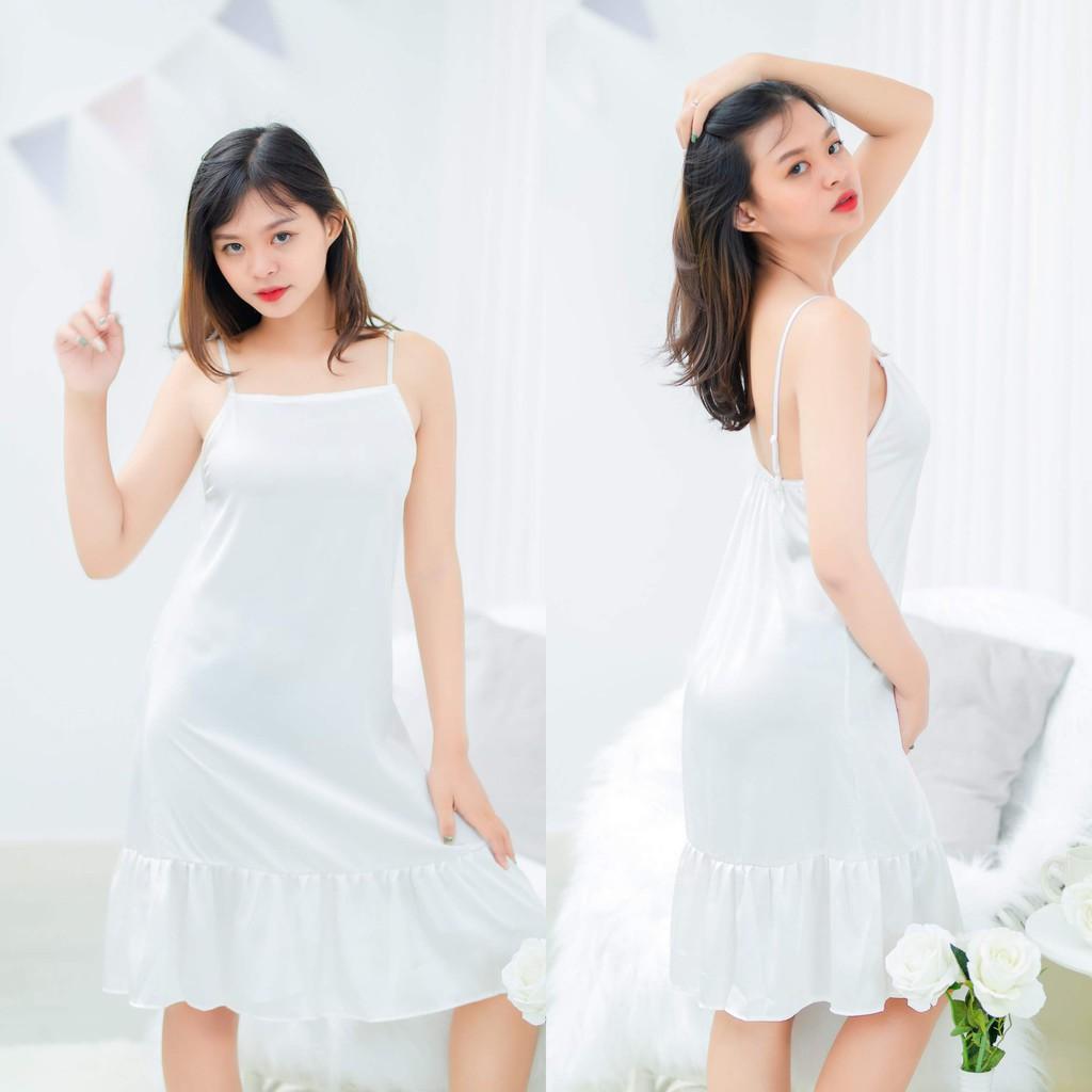 Váy ngủ lụa hai dây đuôi cá xòe tặng kèm quần chip ren