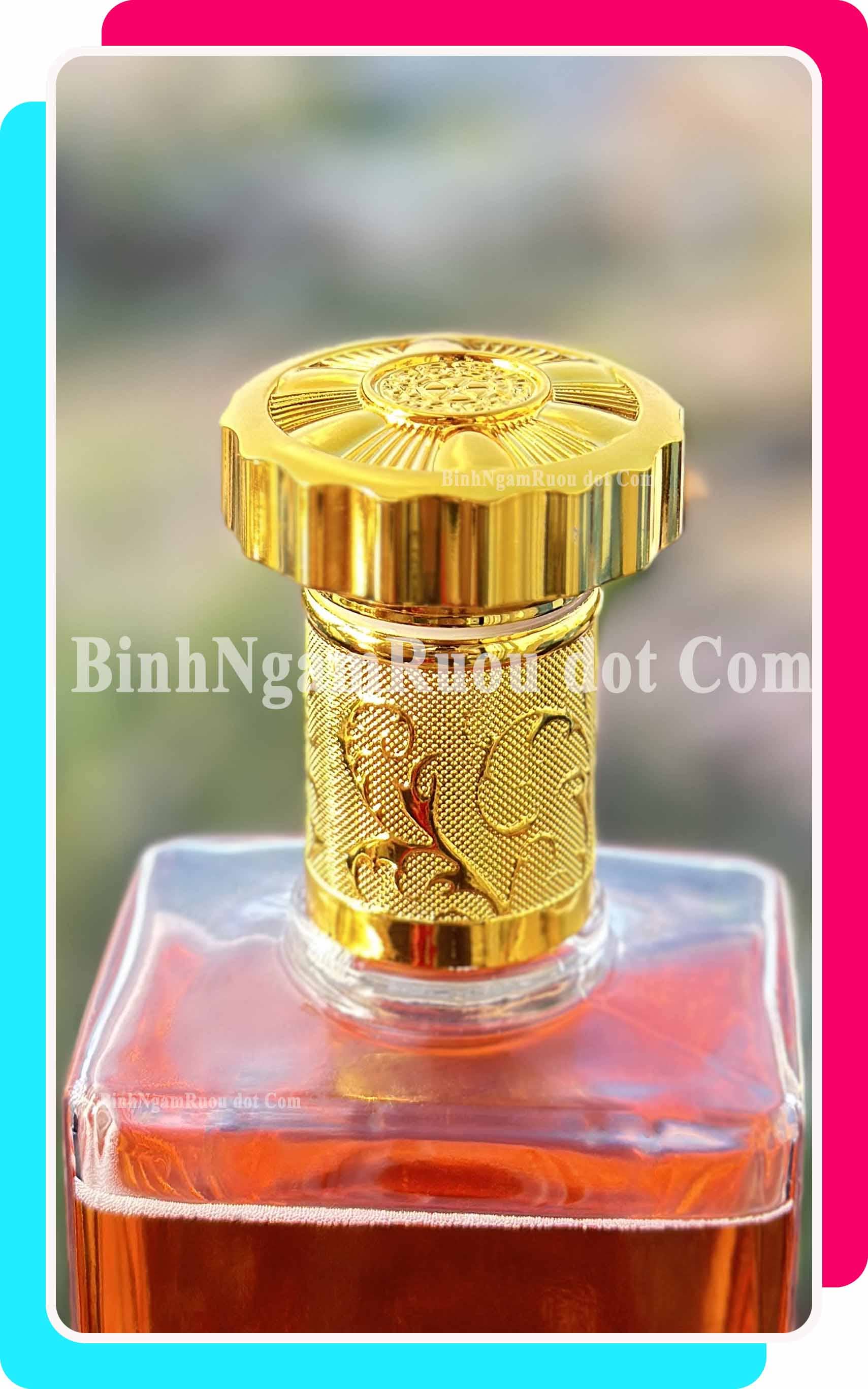 C45 Chai Đựng Rượu Thủy Tinh Trí Da Nắp Nhựa Vàng Cao Cấp 500ml - Đẹp Cao Cấp - Nắp Kín Thủy Tinh Trong - Tặng Biếu Sang Trọng