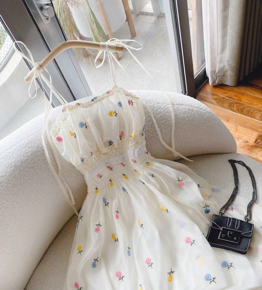 Đầm 2 dây vai nơ thêu hoa nổi đầm maxi