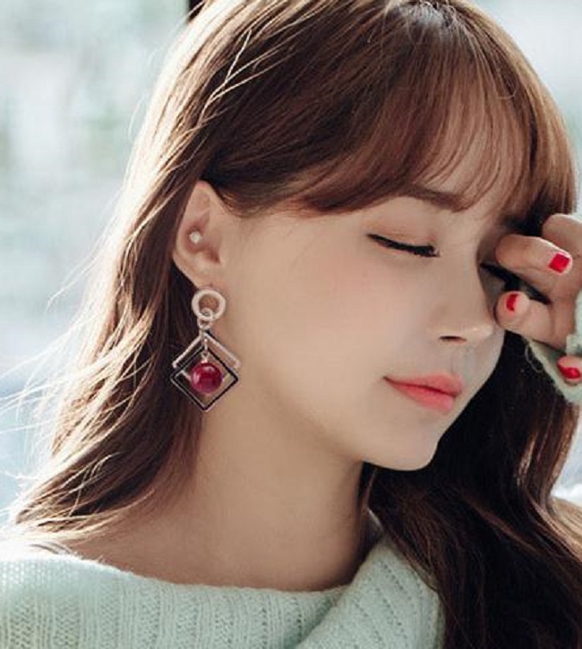 Bông tai nữ Siêu dễ thương