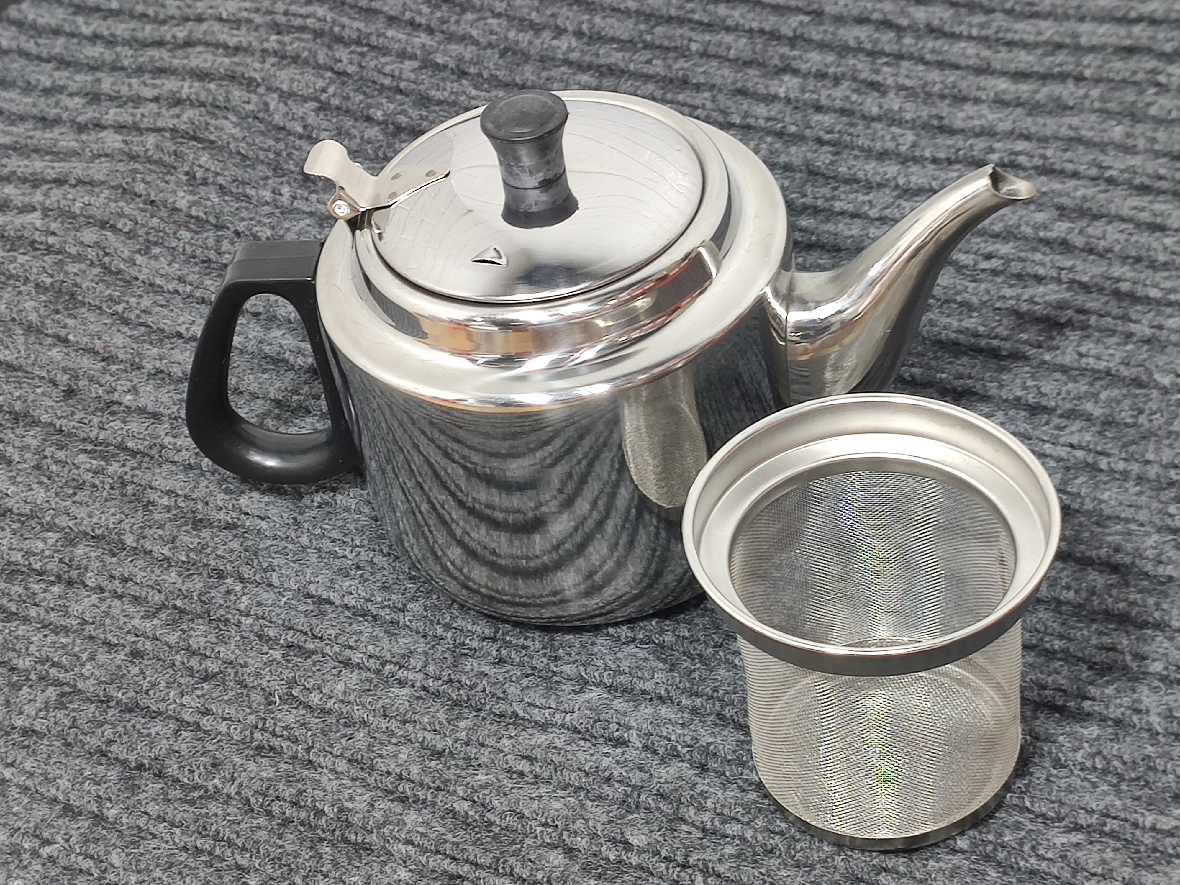 COMBO ẤM PHA CÀ PHÊ INOX CÓ LƯỚI LỌC (2 LỚP CÁCH NHIỆT) DT 1.4 L VÀ BỘ 4 DỤNG CỤ CỌ THÔNG VÒI