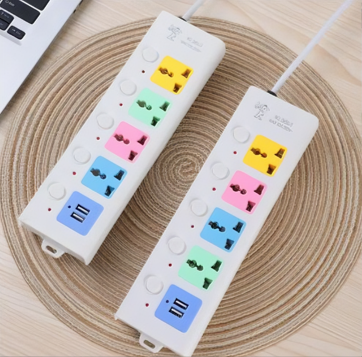 Ổ cắm điện B40 đa năng cao cấp chống giật 2 cổng cắm USB công suất 2500W có chốt an toàn dây dài 1.8m - Hàng chính hãng