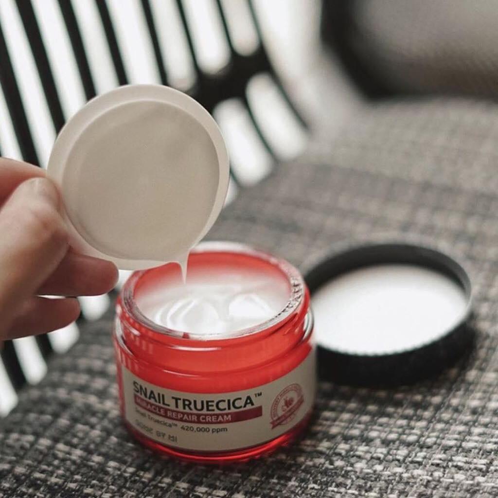 Kem dưỡng Some By Mi Snail Truecica Miracle Repair Cream