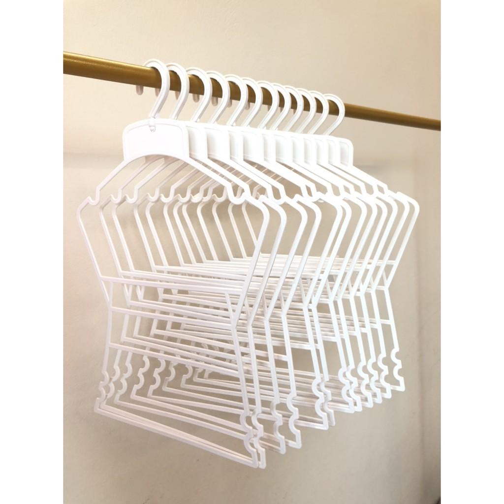 Móc treo quần áo trẻ em, móc bộ trẻ me size to 3-6 tuổi