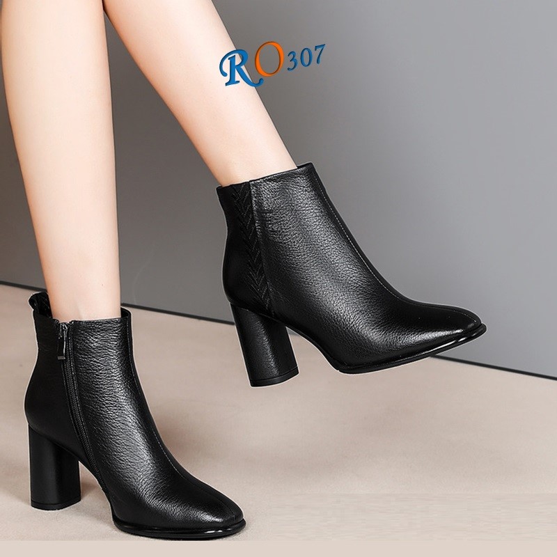 Boots thời trang nữ cổ cao, da lì cao cấp ROSATA RO307 6.5p gót trụ - BKSTORE