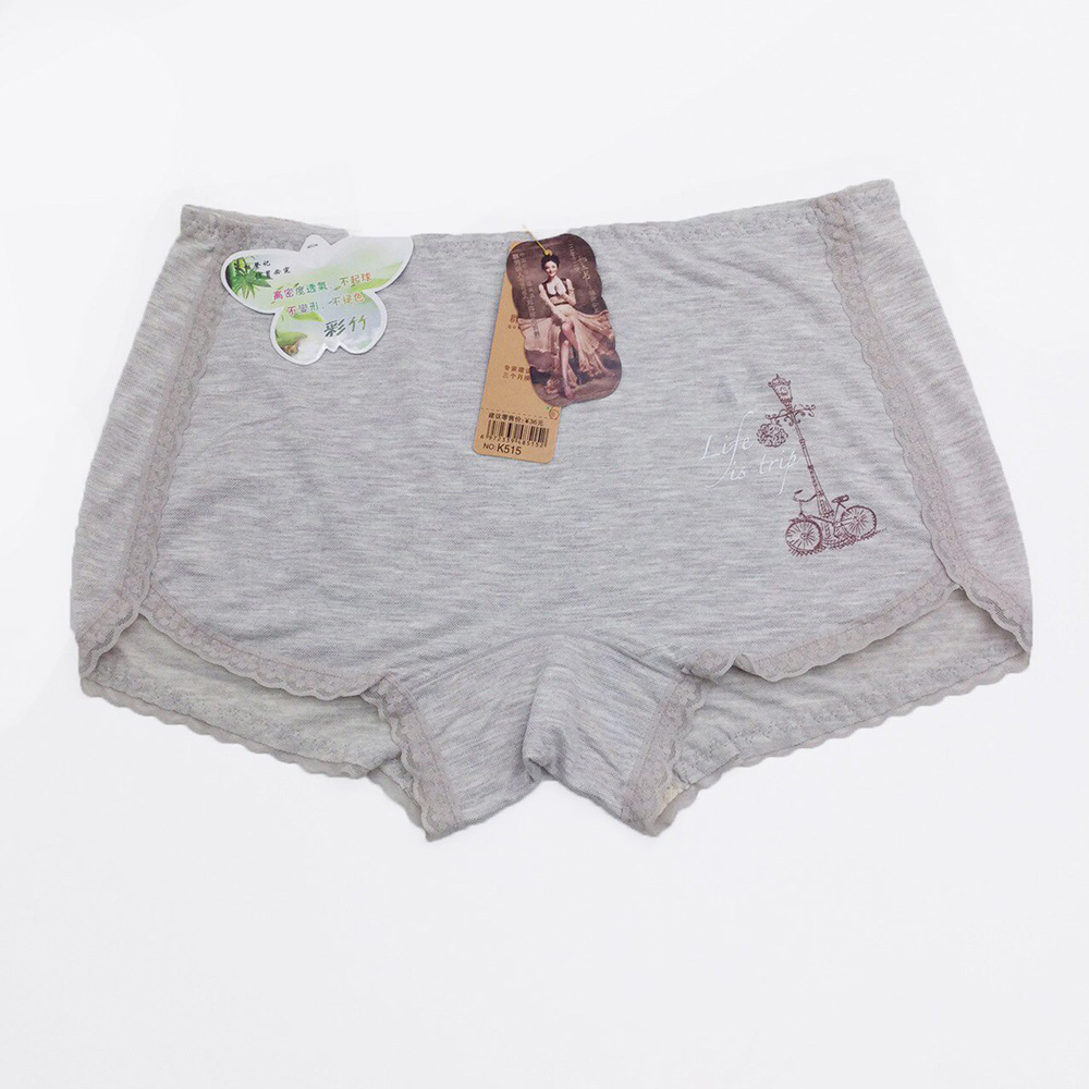 Quần lót cotton dáng đùi,viền ren,siêu nhẹ,mềm mịn,thấm hút tốt,đũng kháng khuẩn phù hợp người từ 40-58kg.