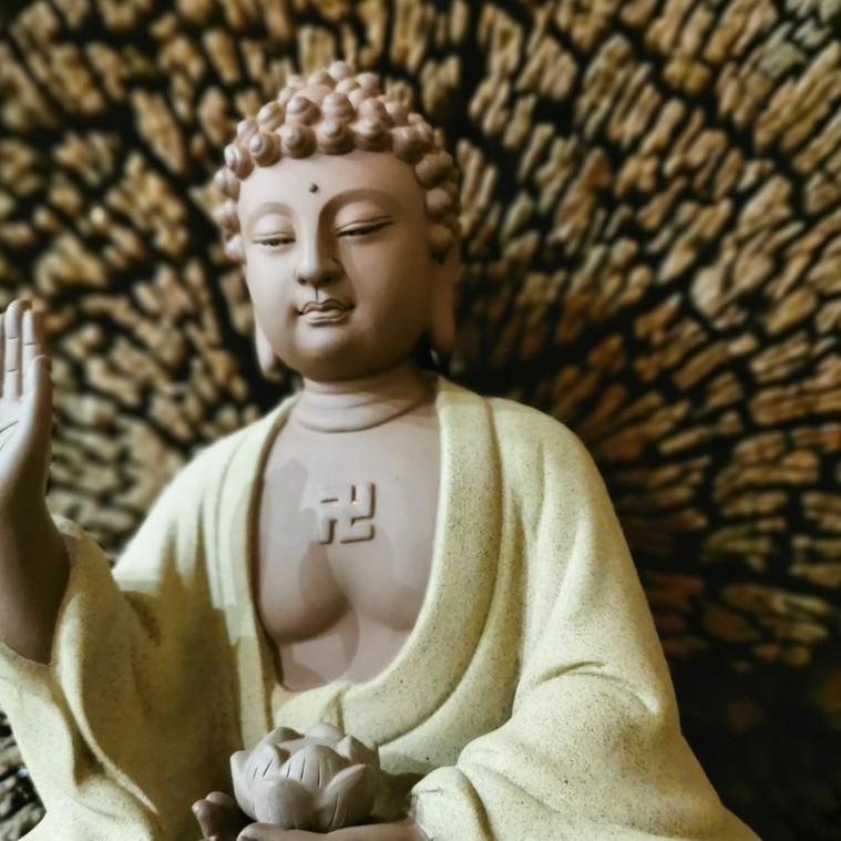 Tượng Phật A Di Đà