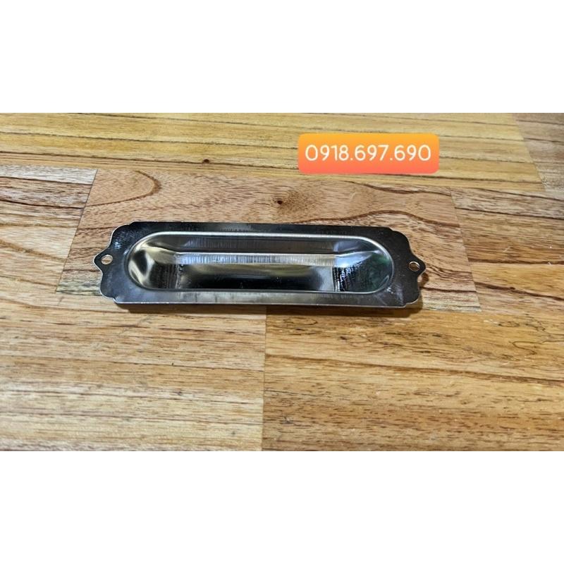 Tay nắm âm inox cửa sắt kéo