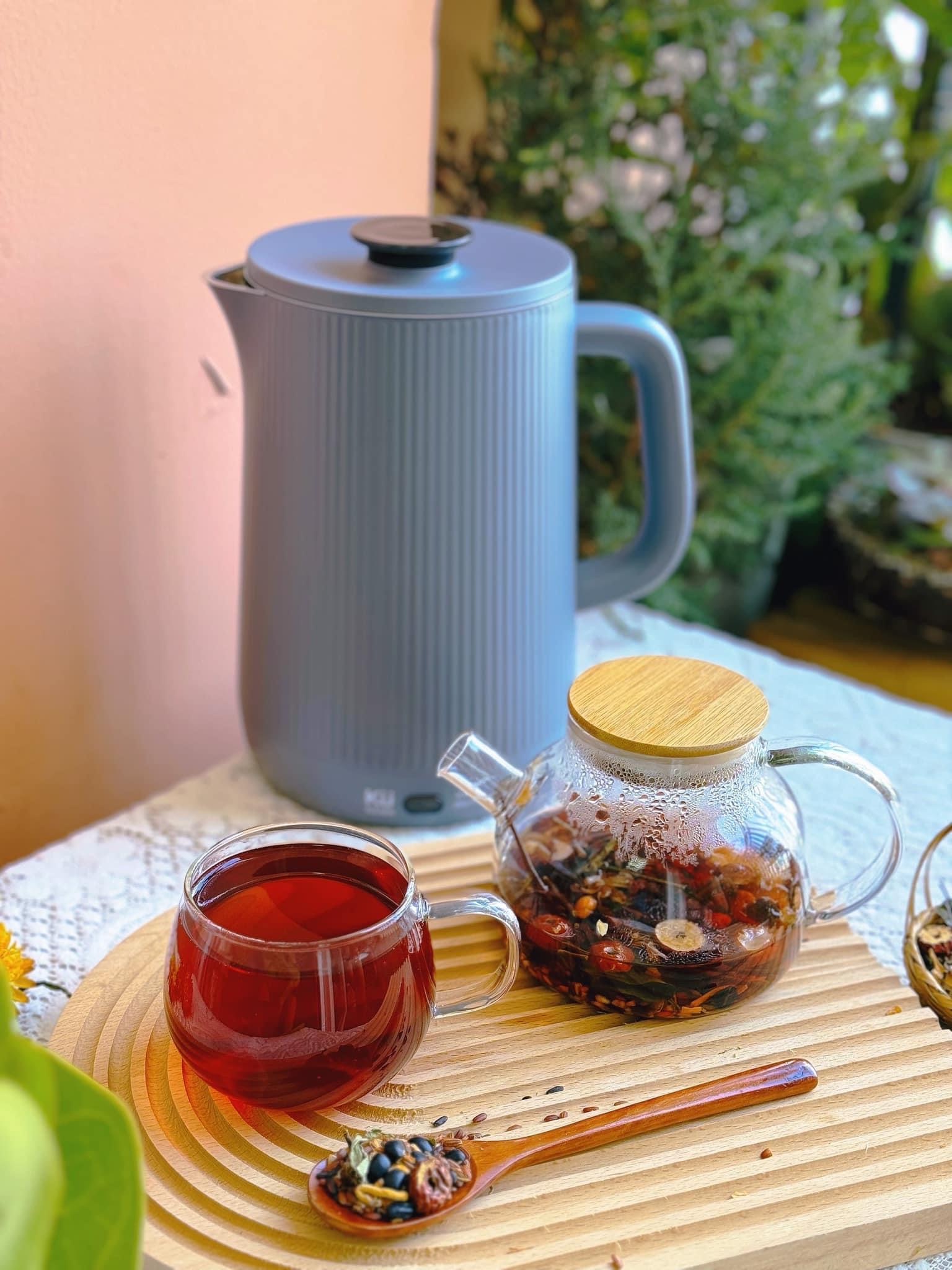 Ấm Đun Nước Siêu Tốc KUCHEN K172426 - Hàng Chính Hãng