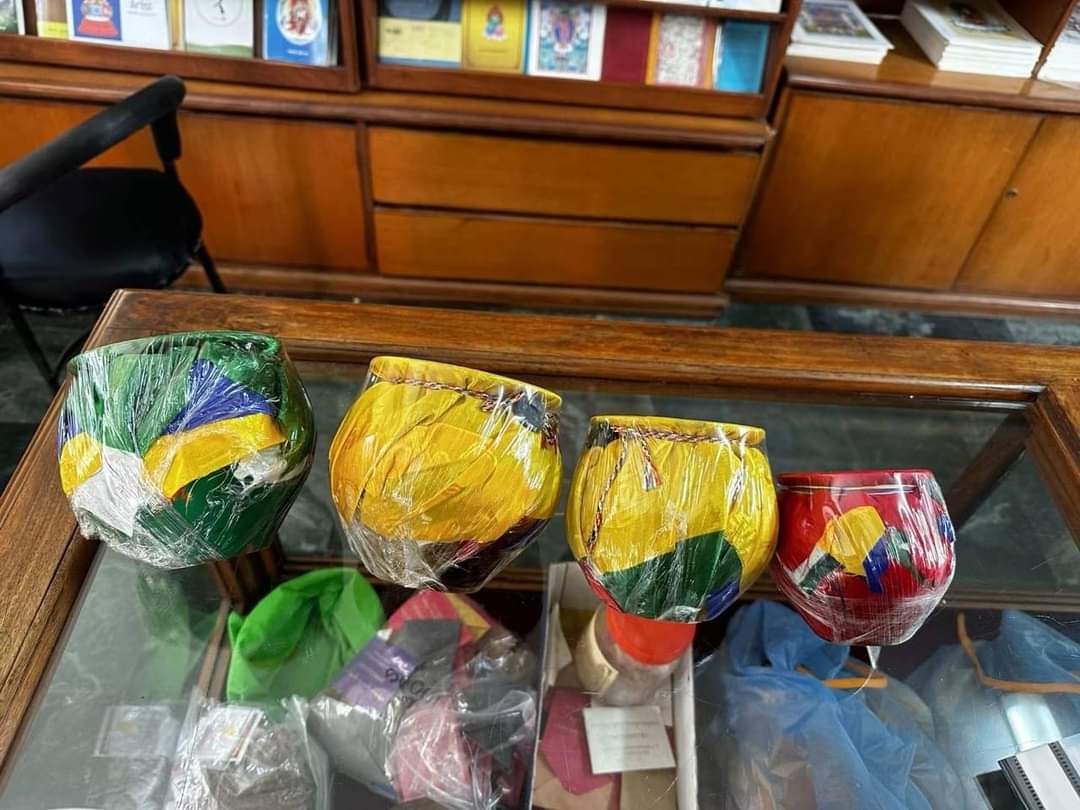 Bảo bình Dzambhala - Bình Tài Bảo