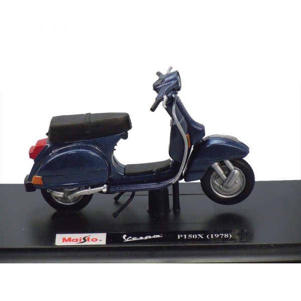 Đồ chơi mô hình MAISTO xe Vespa P150X (1978) tỉ lệ 1:18 04272/MT39540