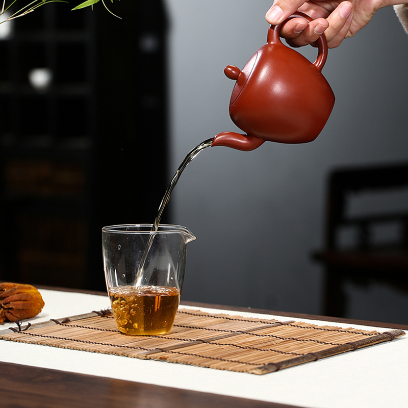 Ấm tử sa mỹ nhân kiên đại hồng bào 280ml