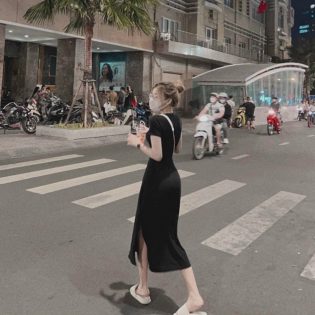 ĐẦM THUN GÂN TĂM SIÊU DÀI XẺ TÀ