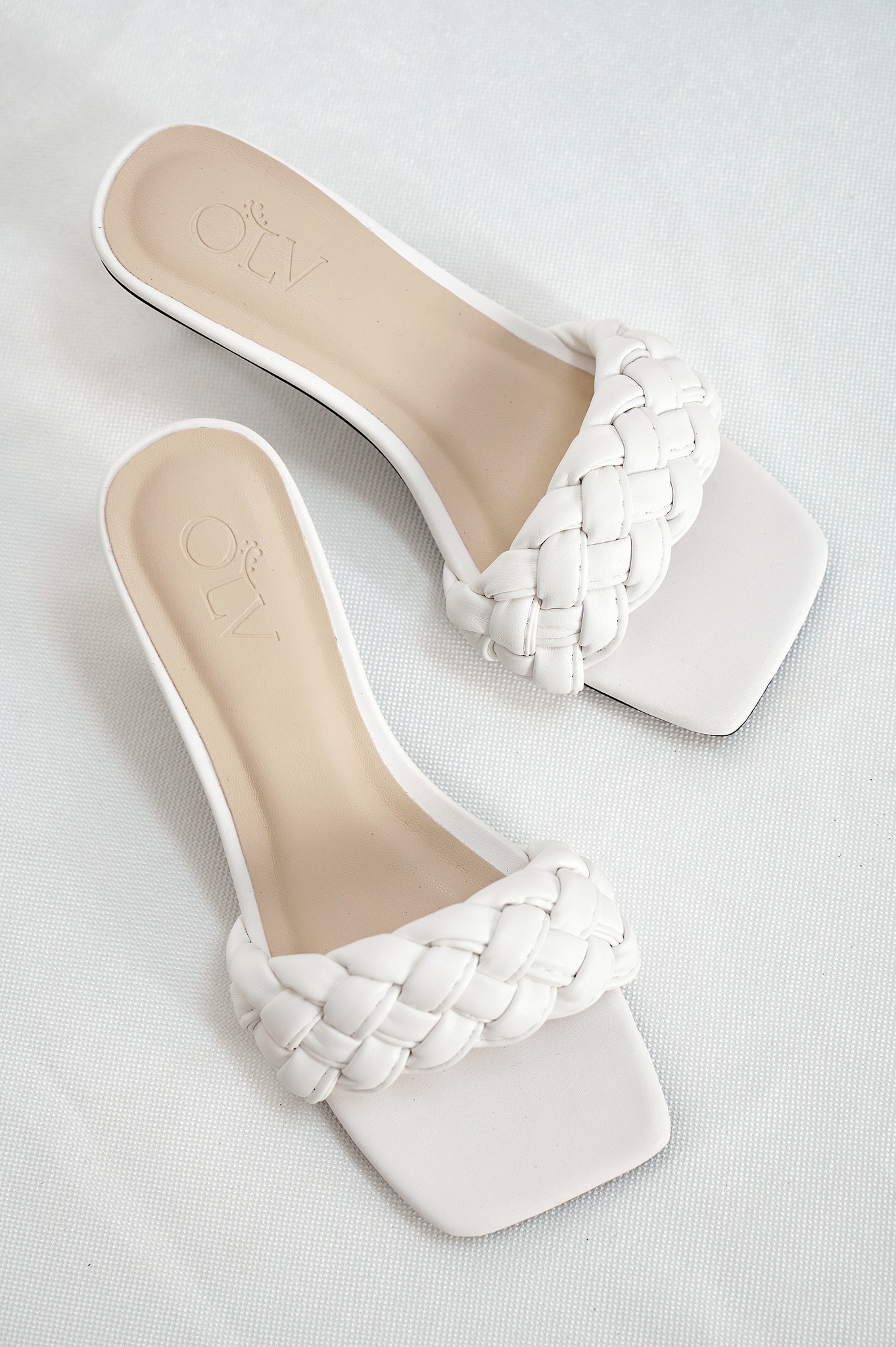 OLV - Giày Cloud Braided Heels