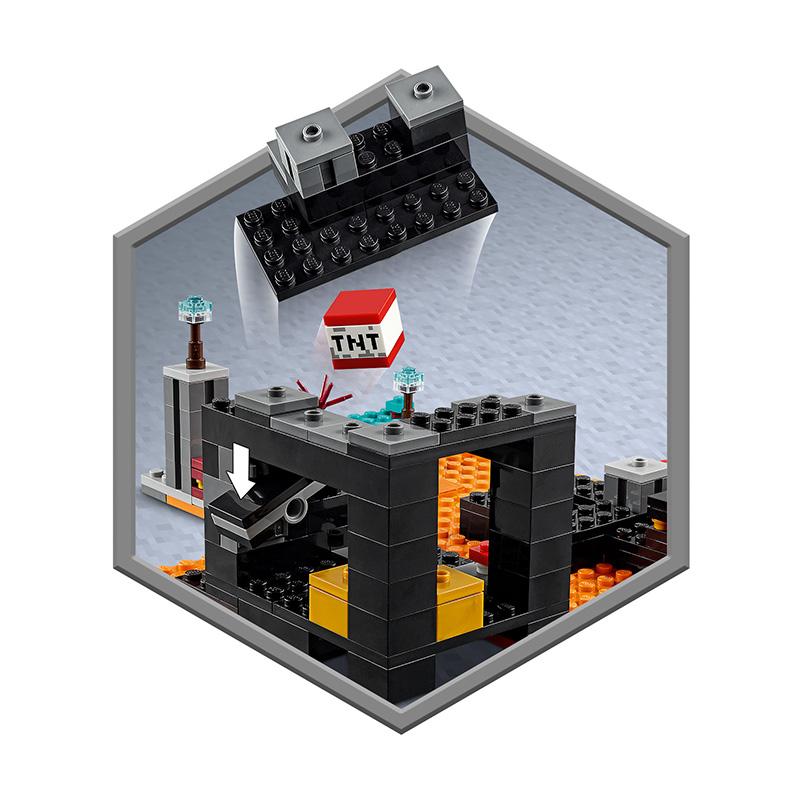 Đồ Chơi LEGO Trận Đối Đầu Tại Nether 21185 (300 chi tiết)