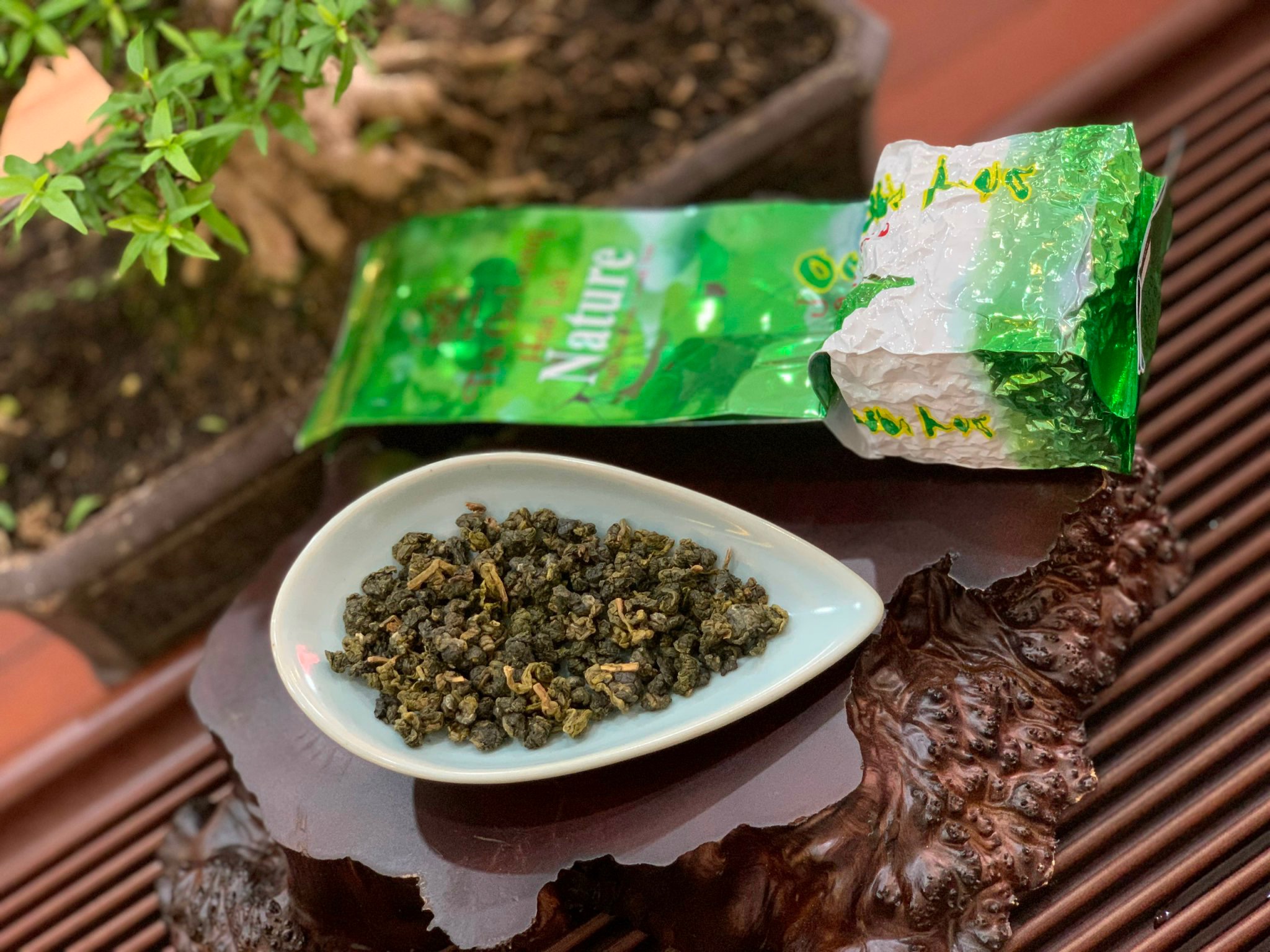 OOLONG HOA LÀI 100G - HƯƠNG HOA LÀI TỰ NHIÊN - TRÀ TỐT SỨC KHỎE - ORGANIC TEA