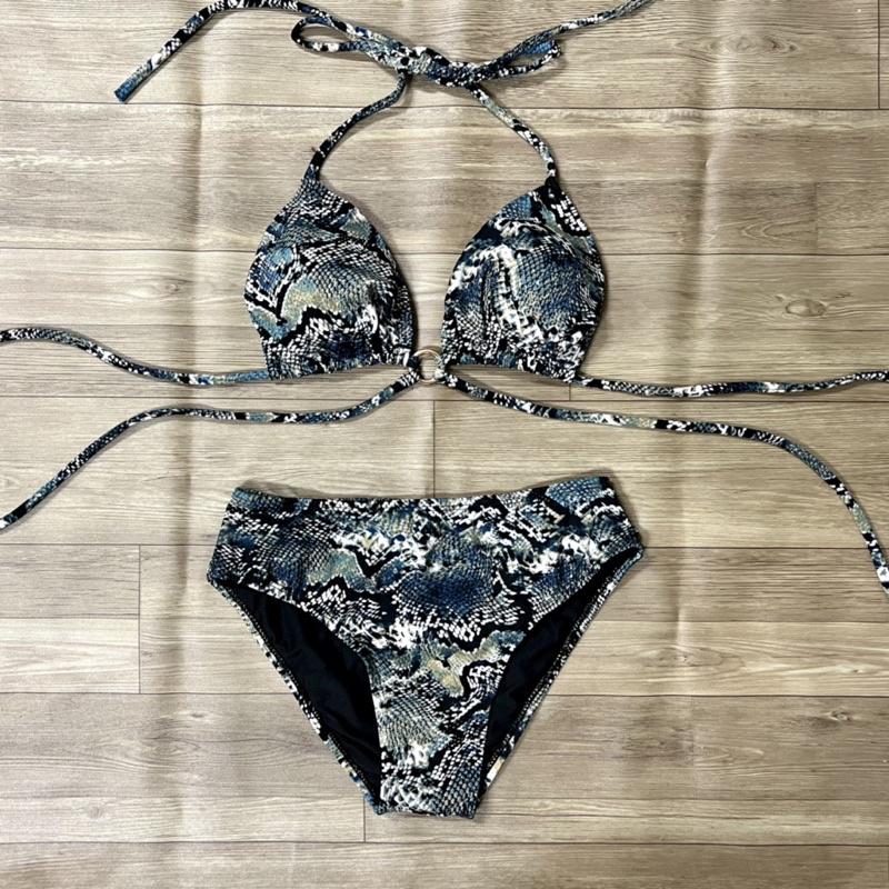Bikini đồ bơi 2 mảnh hoạ tiết rắn phối khoen sexy