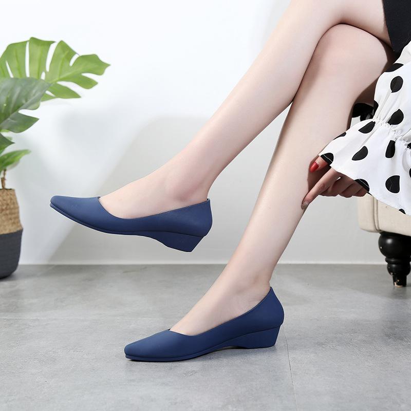 Giày Bệt Nữ Hàn Quốc Nhựa Dẻo Chống Nước Tiện Dụng G01