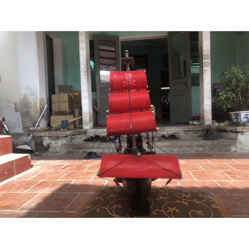 Thuyền buồm phong thuỷ size 35cm - Gỗ Muồng Đen
