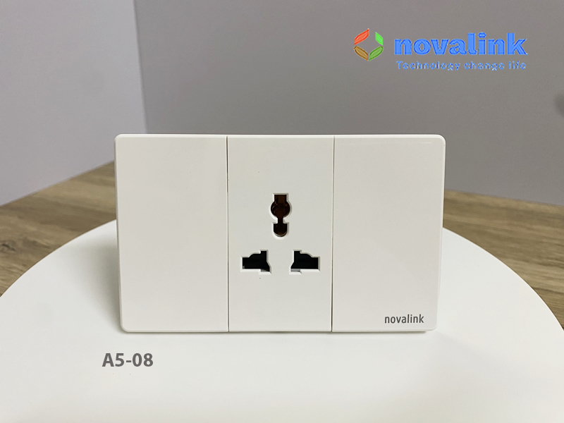 Ổ cắm điện 3 chấu đa năng A5-20 Novalink chính hãng, mặt chống cháy, lõi đồng nguyên chất. Có xuất hóa đơn VAT