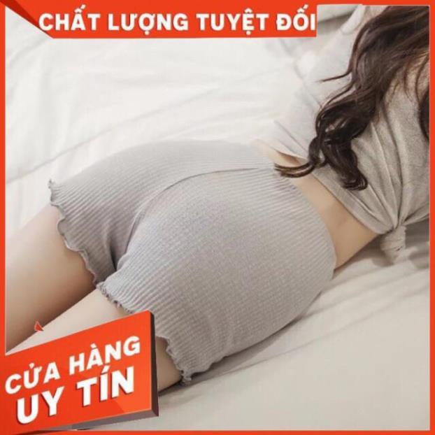 Quần Đùi Mặc Váy Tăm Tre Mẫu Mới