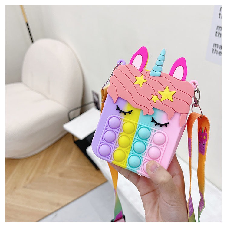 Túi silicon, túi xách đeo chéo nhỏ xinh, thời trang 2023 - trò chơi con mực, pop - it, đựng lì xì, đựng tỏi cho bé yêu