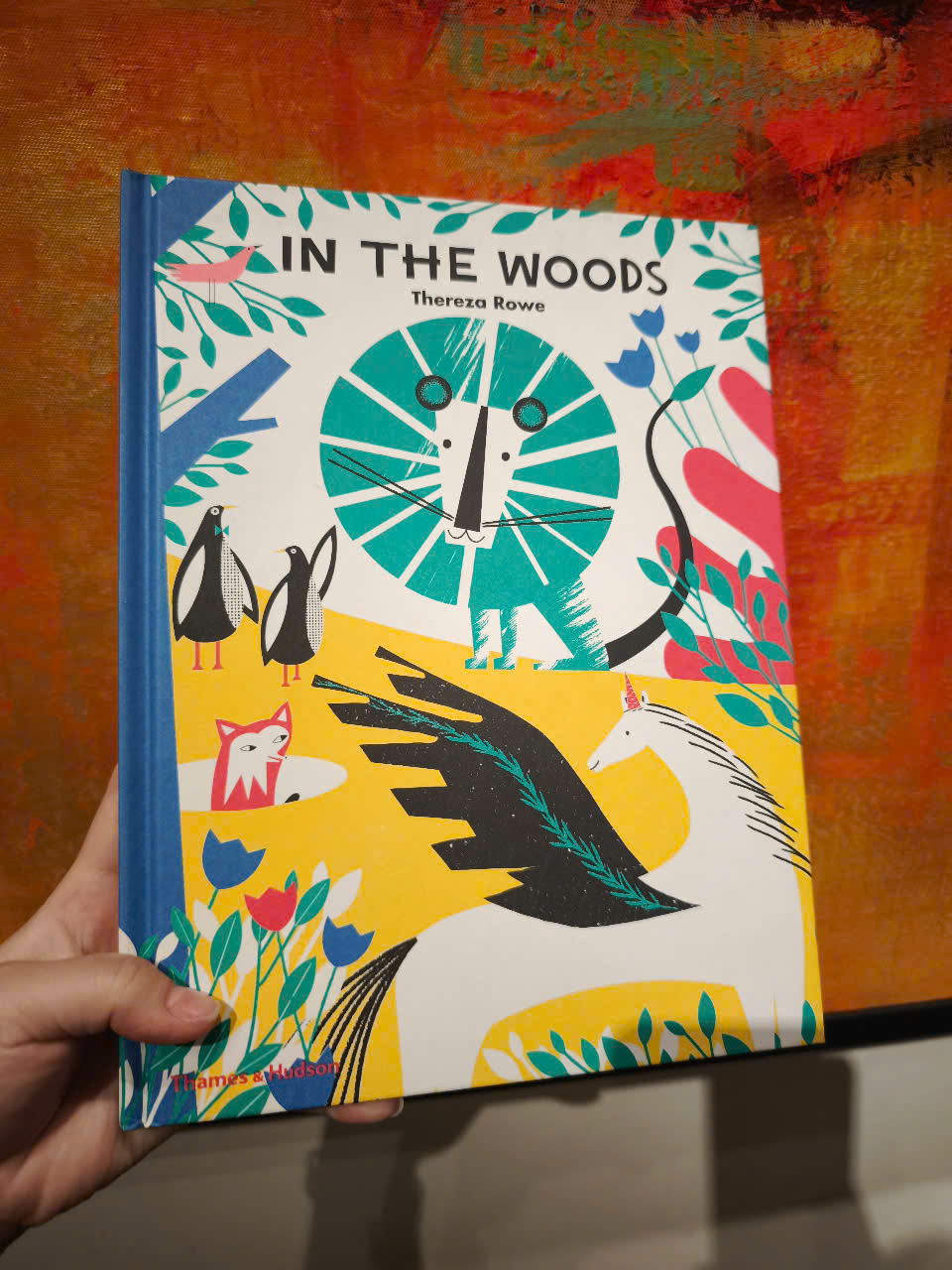 Sách - In the Woods by Thereza Rowe - Picture Books / Childrens in English