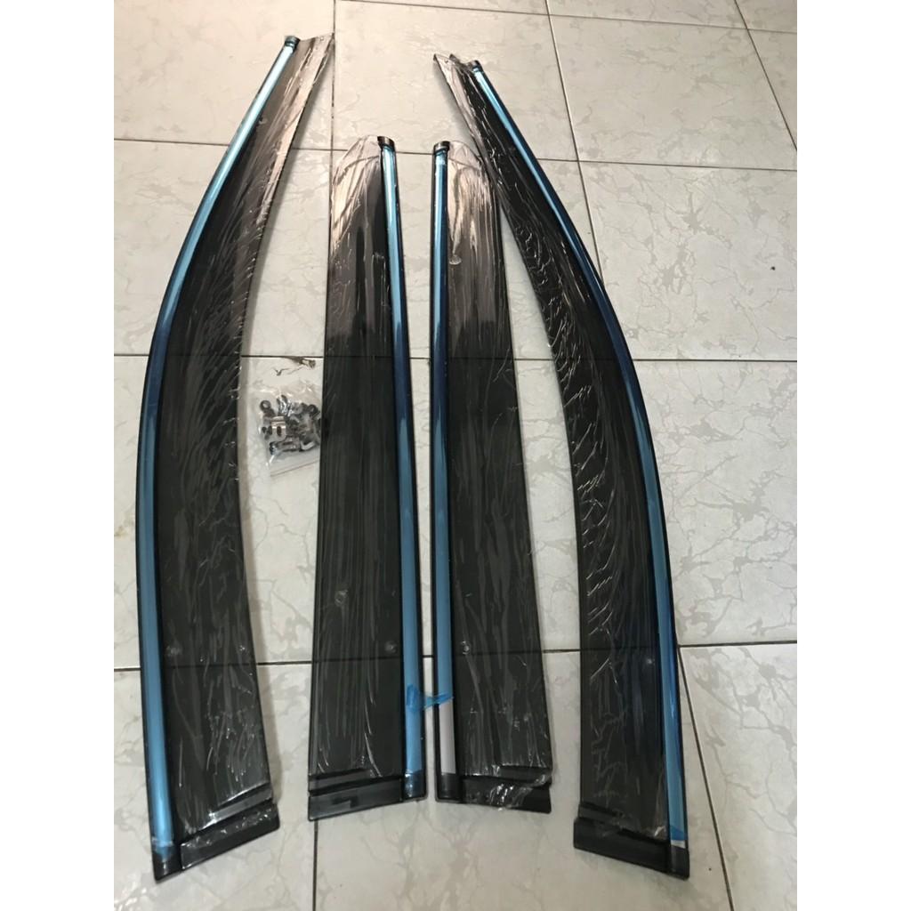 Bộ vè mưa xe Hyundai SantaFe 2013-17