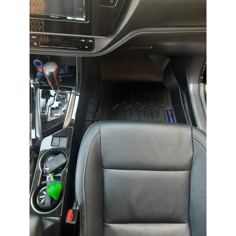 Thảm lót sàn xe ô tô Toyota Corolla Altis 2019 + Nhãn hiệu Macsim chất liệu nhựa TPV cao cấp màu đen