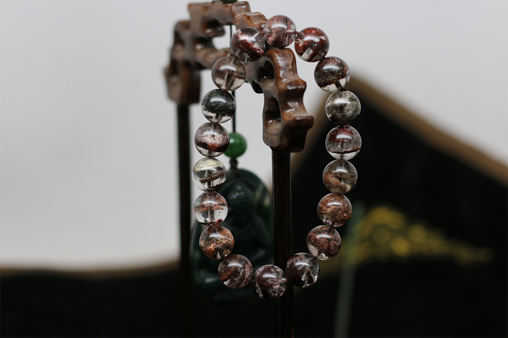 Vòng Tay Đá Thạch Anh Ưu Linh Rêu Ngọc Quý Gemstones VPT055