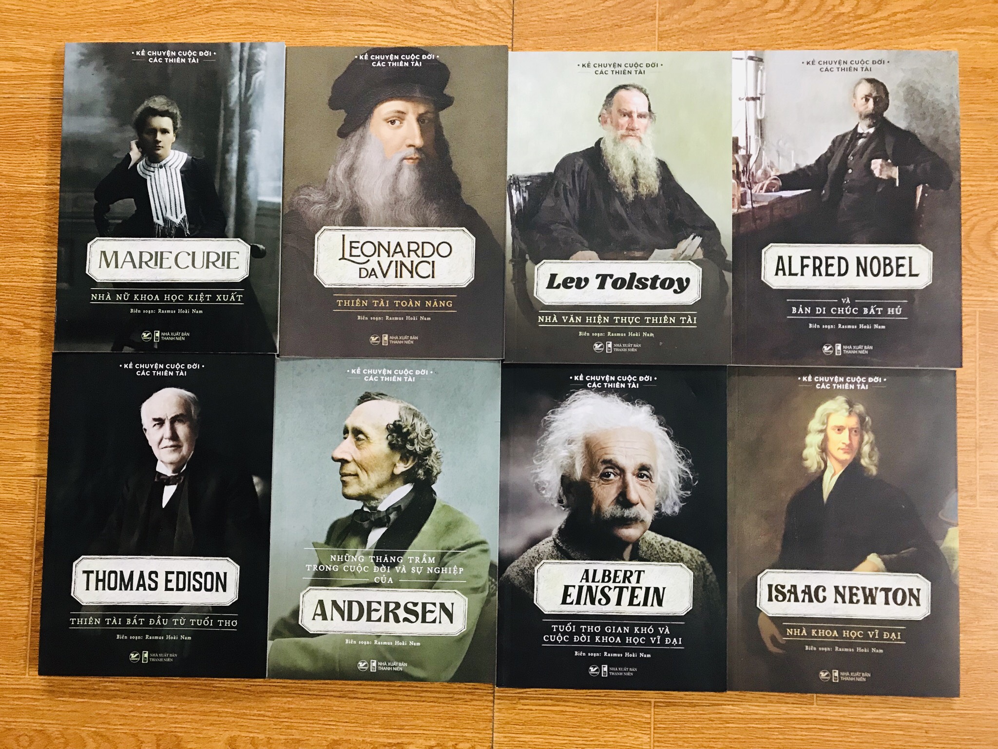 Combo 8 Cuốn Sách Về Cuộc Đời Của Những Thiên Tài: Elbert Einstein + Thomas Edison + Andersen + Leonardo Da Vinci + Marie Curie + Lev Tolstoy + Isaac Newton + Alfred Nobel