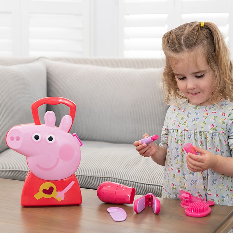 Đồ Chơi PEPPA PIG Vali Salon Làm Tóc Của Peppa 1680653INF22