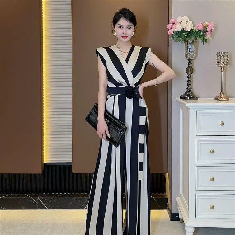 JUMPSUIT KẺ SỌC QUẦN ỐNG RỘNG CỔ ĐẮP CHÉO CAO CẤP