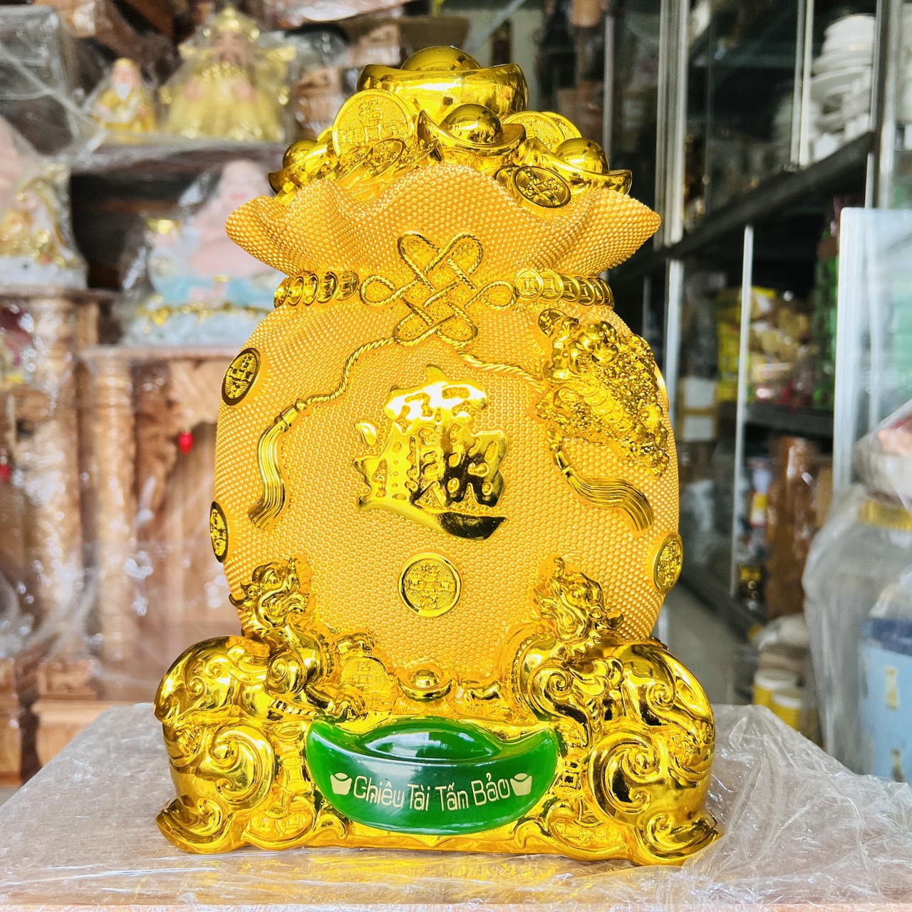 Túi vàng phong thủy đựng t.iền chiêu tài tấn bảo mẫu mới cao 30cm
