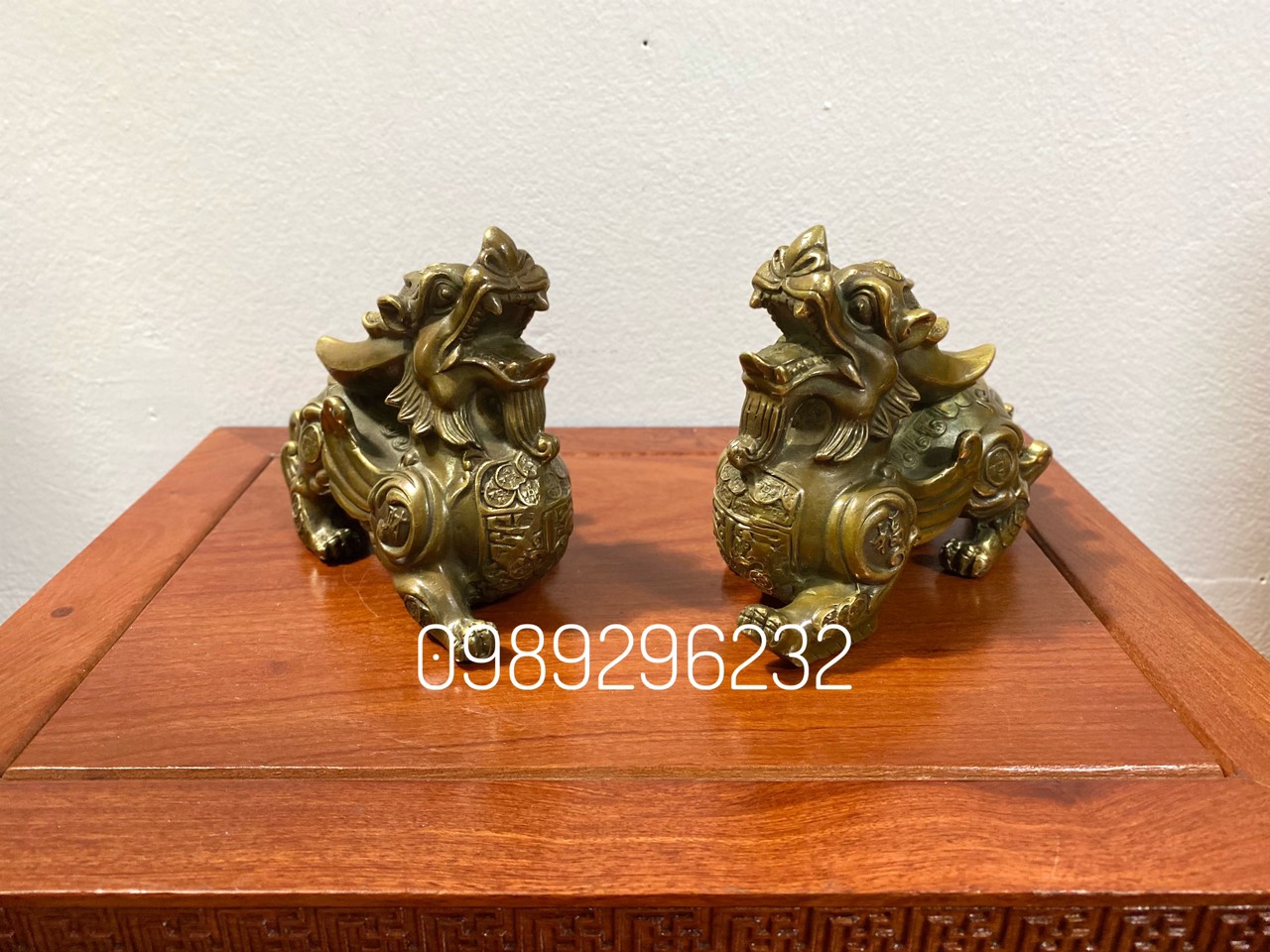 Đôi Tỳ Hưu phong thuỷ bằng đồng màu hun