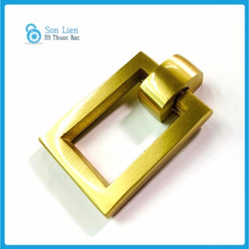 Tay Giật Vuông Màu Vàng 2 Chất Liệu Đồng Và Hợp Kim