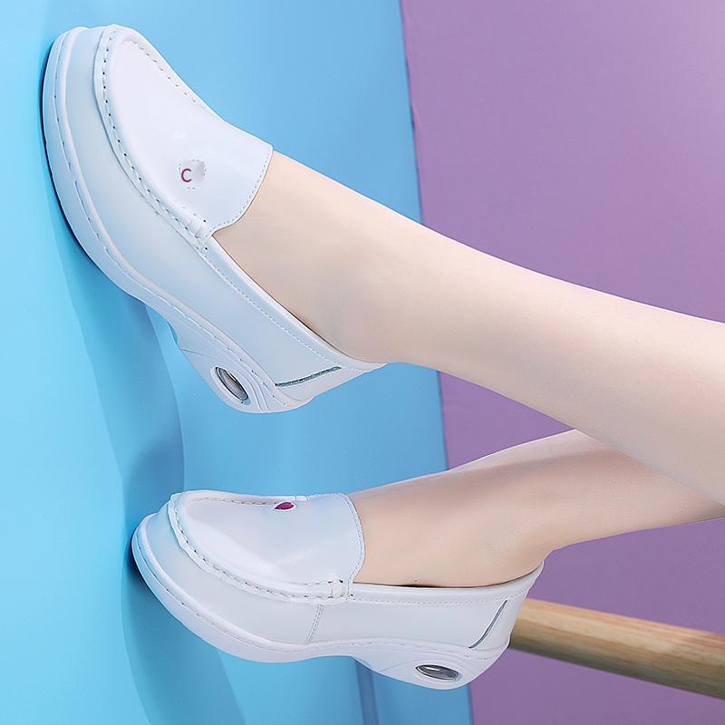 Giá thấp nhất đôi giày nhỏ màu trắng đôi giày khử mùi xu hướng giày chạy bộ giày đỏ ngoài trời