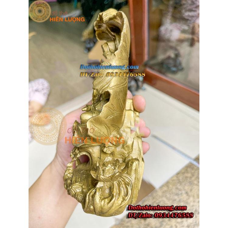 Tượng Phật Bà Quan Âm Ngồi Lá Sen Bằng Đồng Nguyên Chất Phong Thủy Kích Thước 13x7x18cm, Nặng 0,7kg Đẹp