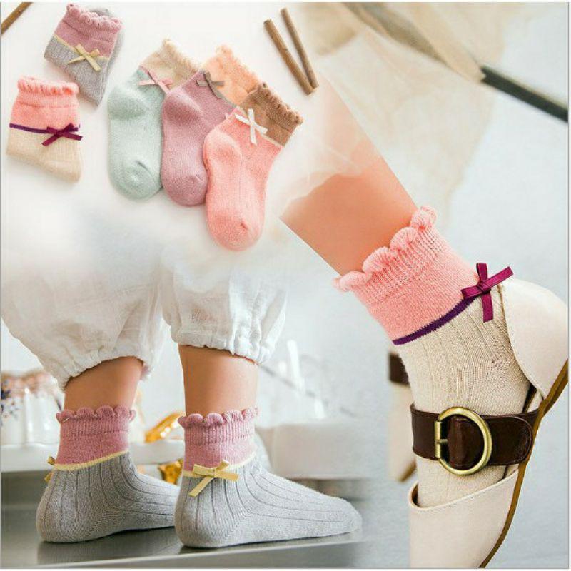 Set 5 tất công chúa dễ thương cho bé