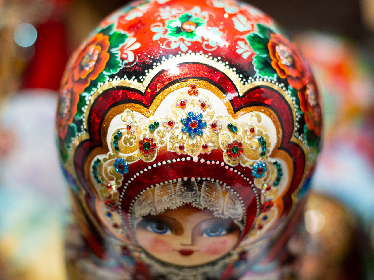 BỘ BÚP BÊ NGA MATRYOSHKA 10 LỚP CAO 26CM CAO CẤP HOA VĂN "PHONG CẢNH SAINT PETERSBURG" CỰC ĐẸP VÀ SANG TRỌNG