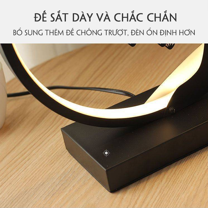 Đèn Bàn, Đèn Bàn Làm Việc, Đèn Ngủ Trang Trí Decor Hoạ Tiết Con Công và Hình Hoa Có Bộ Điều Khiển Ánh Sáng Từ Xa